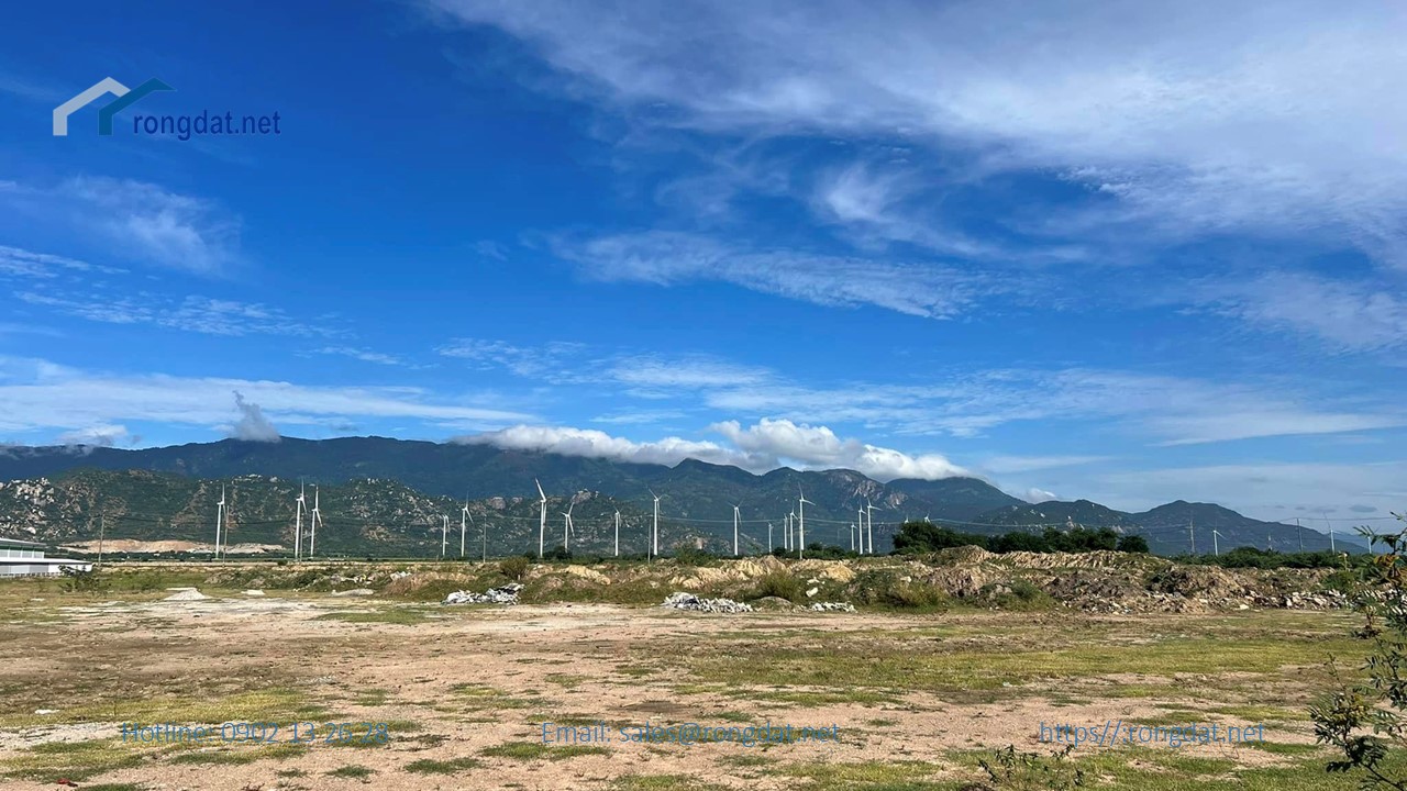 BÁN 1.5 HA ĐẤT TẠI KHU CÔNG NGHIỆP DU LONG –  TỈNH NINH THUẬN